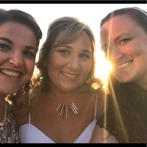 Meet your Posher, Dominique